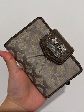 Coach Signature Canvas Wallet